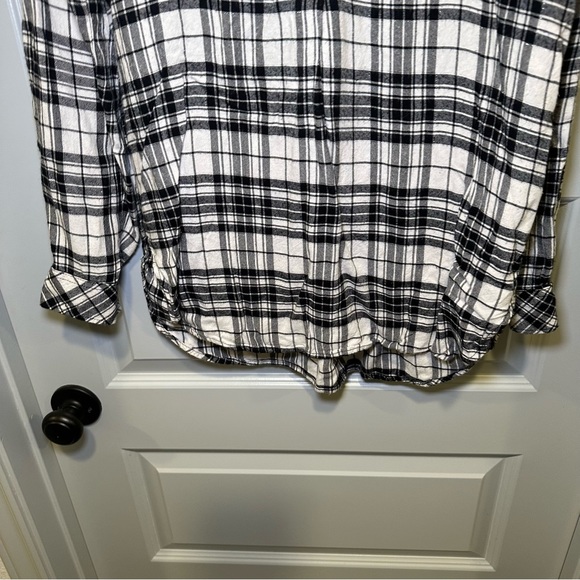 Gap Black/White Plaid Popover Tunic Flannel Top size S - Picture 5 of 10